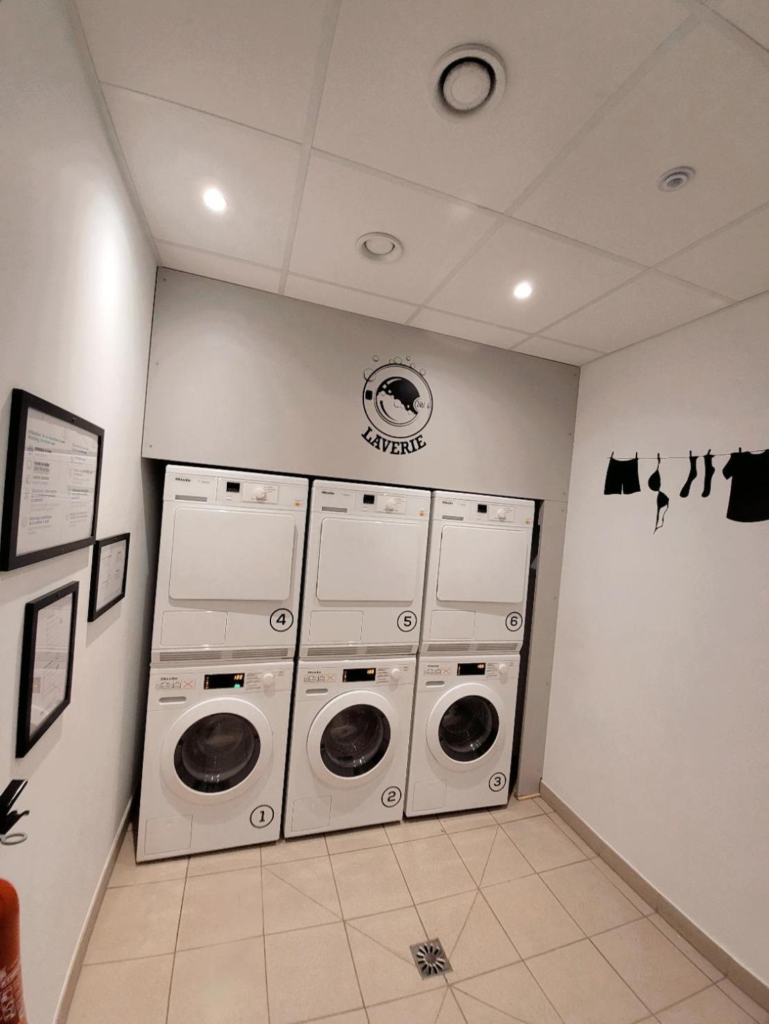 Residence Nemea Mondial 98 Montpellier Eksteriør bilde